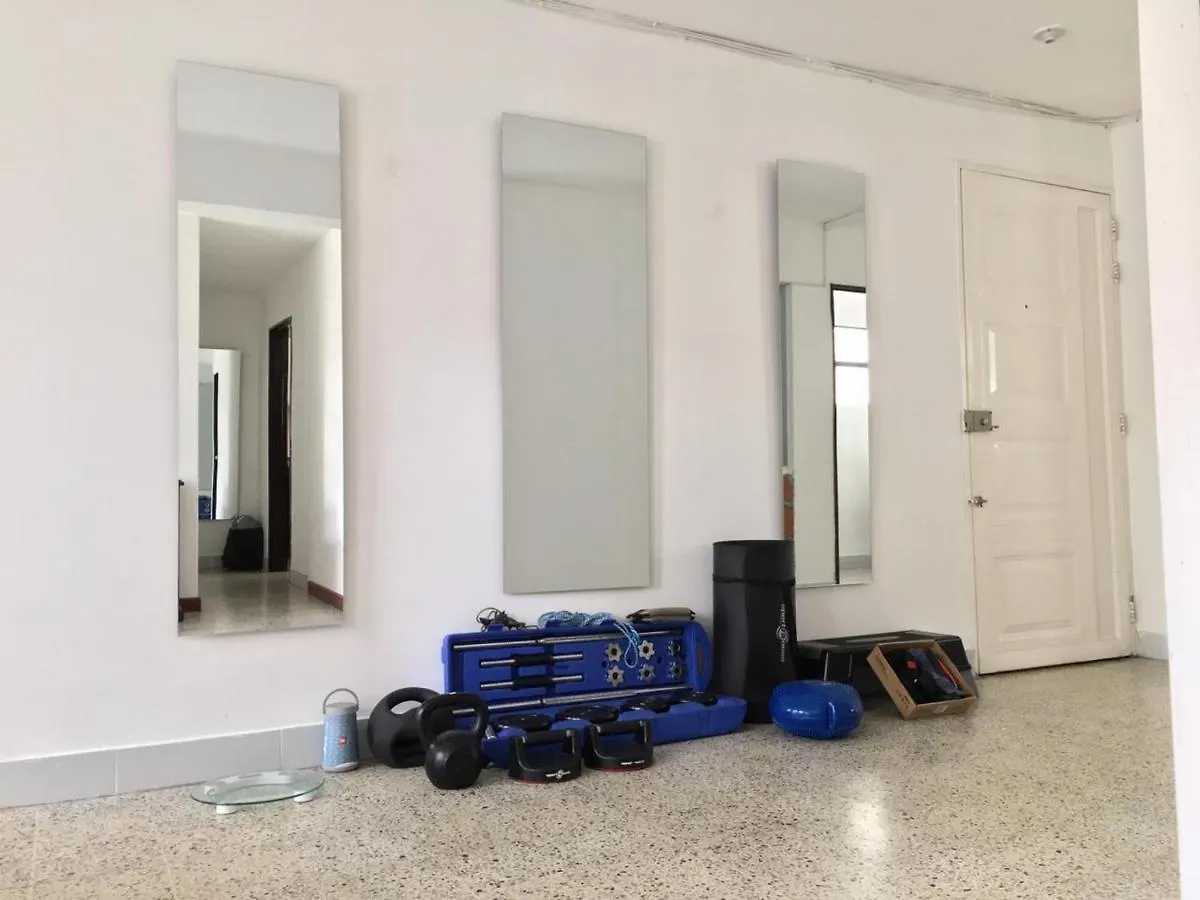 Roomies House By Rincon Medellín