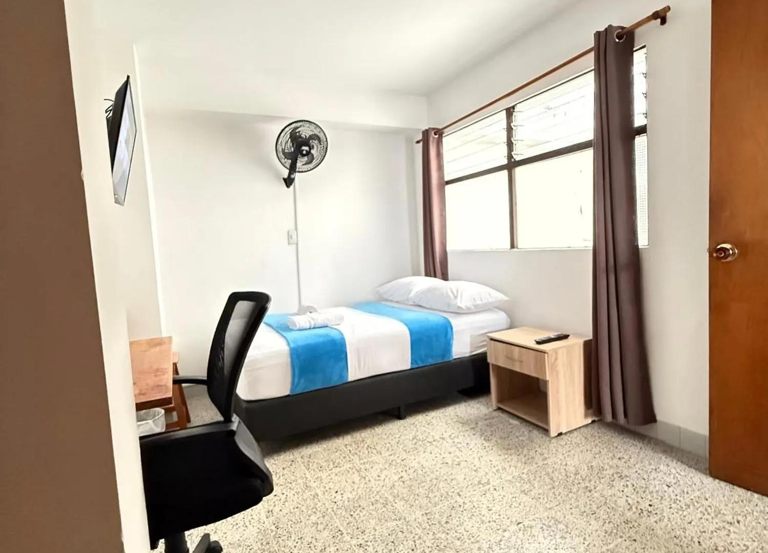 Habitación en casa particular Roomies House By Rincon Medellín