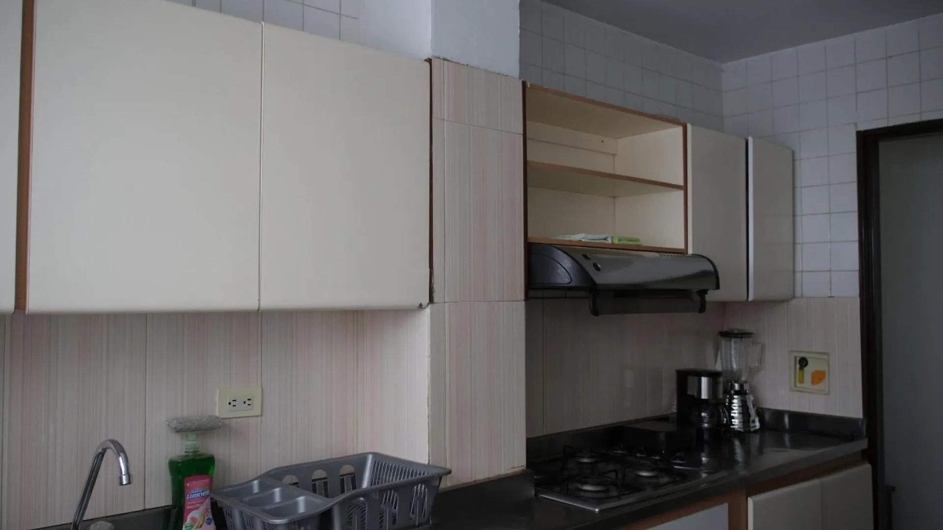 Roomies House By Rincon Medellín 0*,