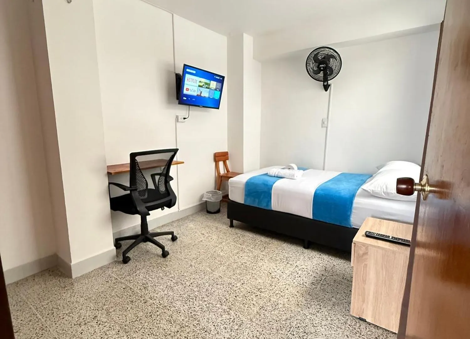 Homestay Roomies House By Rincon Medellin