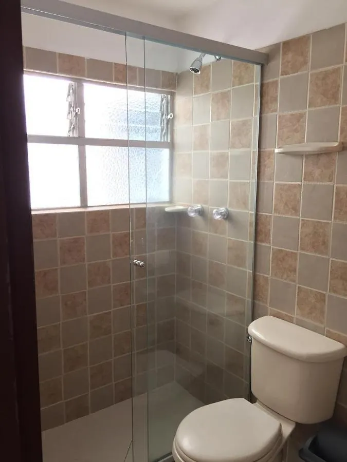 Roomies House By Rincon Medellin Homestay